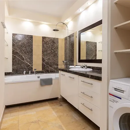 Concierge Metro Wilanowska Gym & Pool *