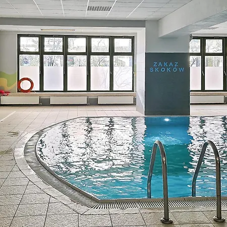 Concierge Metro Wilanowska Gym & Pool Warsaw