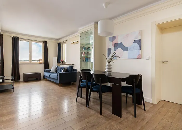 Concierge Metro Wilanowska Gym & Pool Warszawa