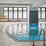 Concierge Metro Wilanowska Gym & Pool Warszawa